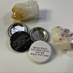 Manifest quote pinback button